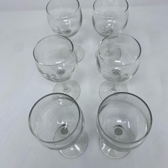 Set of 6 Vintage “R” Frosted Monogram Wine Glasses - Picture 6 of 7